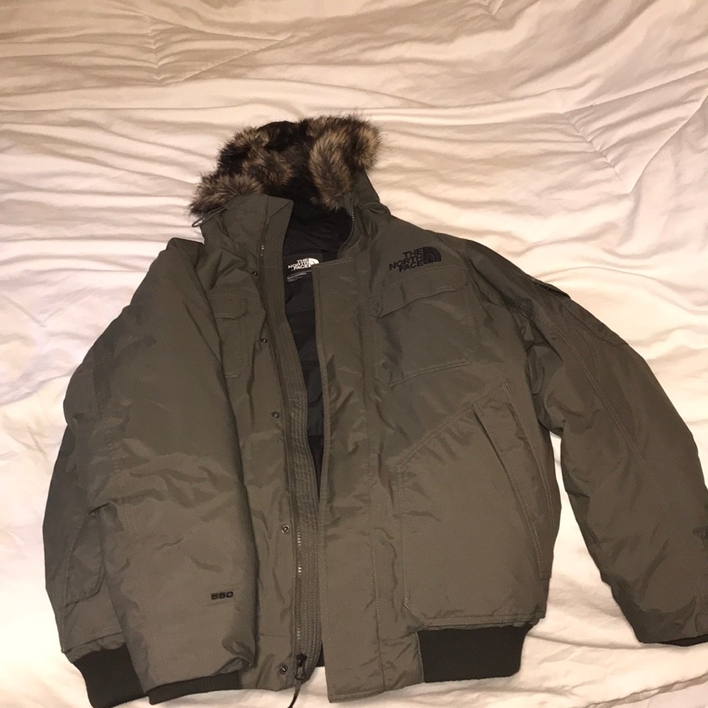 North face 550 jacket only worn once